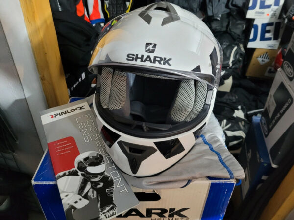 Kask integralny SHARK NO PANIC r XS PINLOCK - obrazek 2