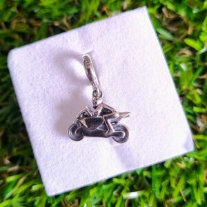 PIĘKNY koralik, zawieszka, charms - MOTOCYKL sportowy, srebro 925