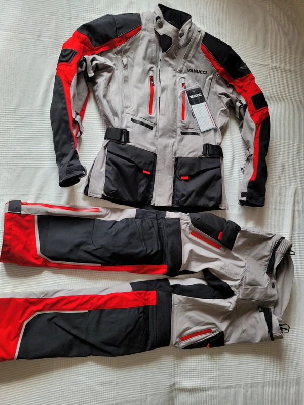 Kombinezon motocyklowy VANUCCI VAJ4 VAT2 48 - obrazek 4
