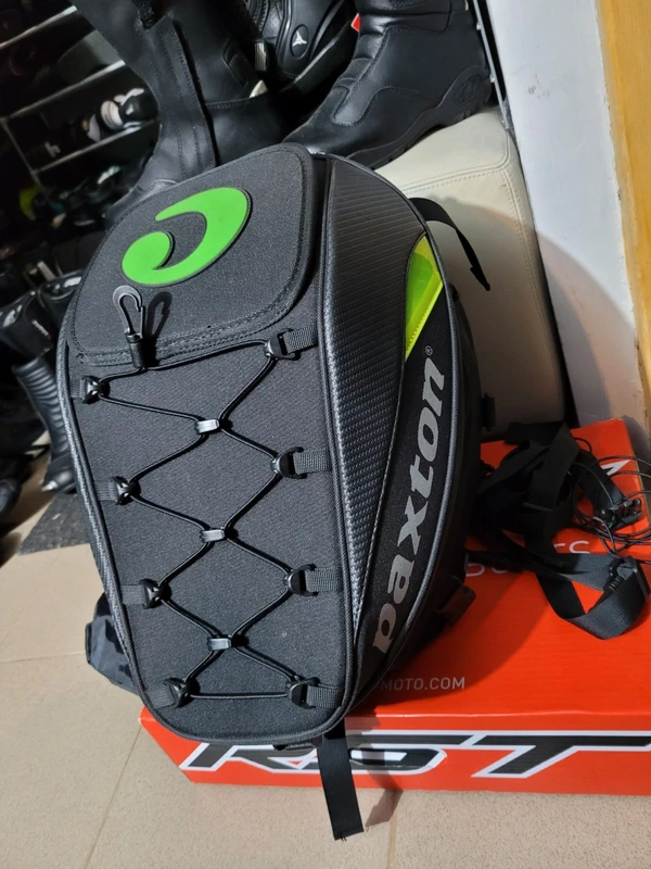 Torba motocyklowa plecak na kask Fluo