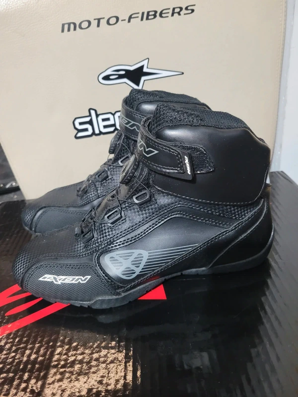 Buty motocyklowe IXON ASSAULT 40 - obrazek 2
