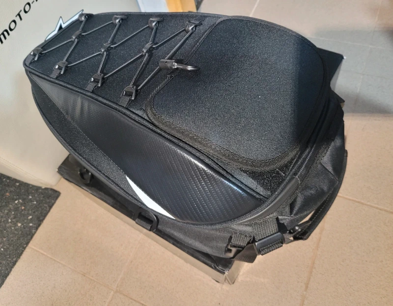 Torba motocyklowa na siedzenie pasażera kask plecak - obrazek 2