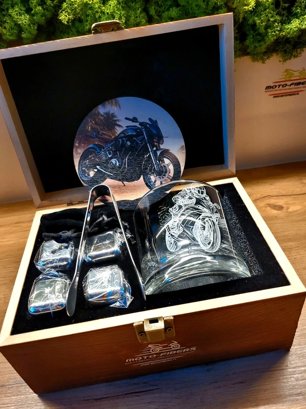 Zestaw do WHISKY dla Motocyklisty Na prezent skrzynka MOTOCYKL 10el.