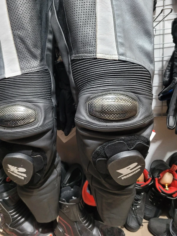 Kombinezon motocyklowy PROBIKER 2PC Carbon Garb 52 - obrazek 4